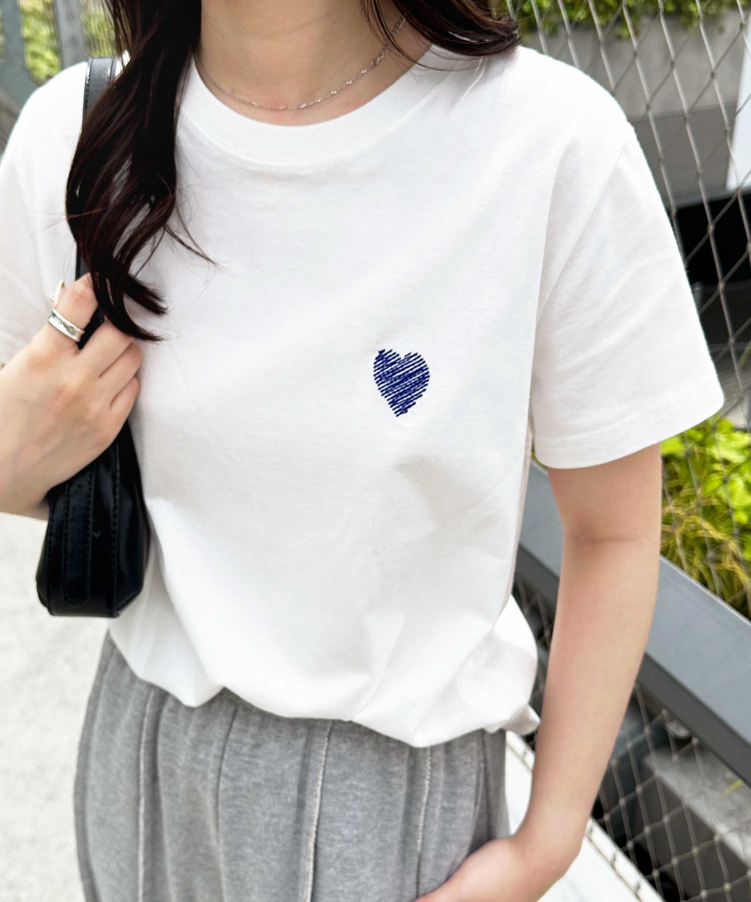 【タグ付き未使用】HYEON heart powan tee ハートポワンティー タグ付き未使用】HYEON heart powan tee ハートポワンティー