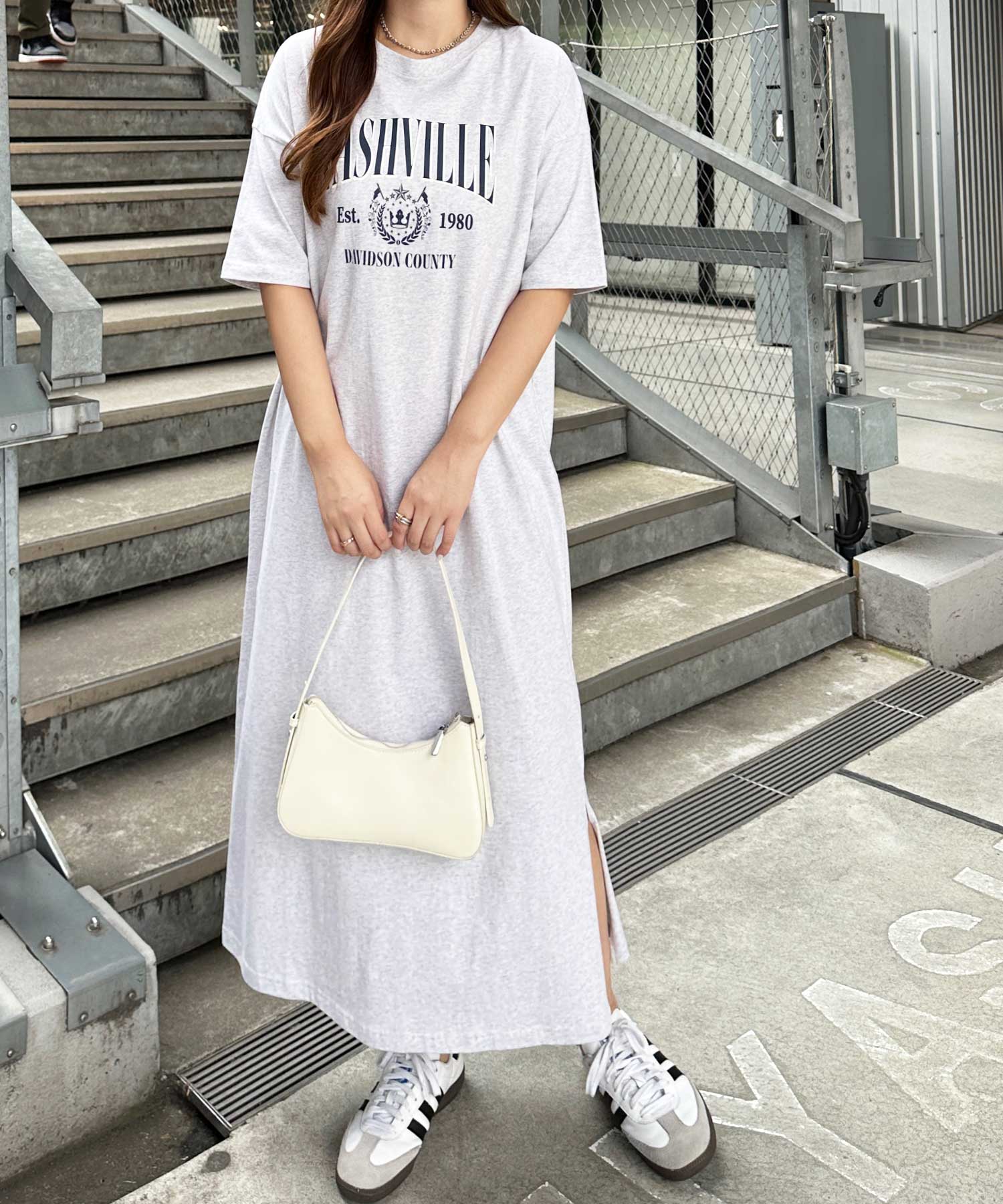 アソートロゴプリントTシャツワンピース | ファッション通販サイト NUGU