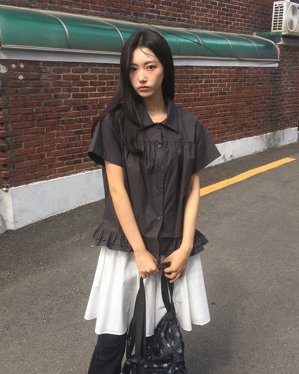 AD2022 23SS チュールフリルデザイン丸襟半袖ブラウス 黒 黒ブラウス フリルデザイン シフォンブラウス フリルブラウス|黒