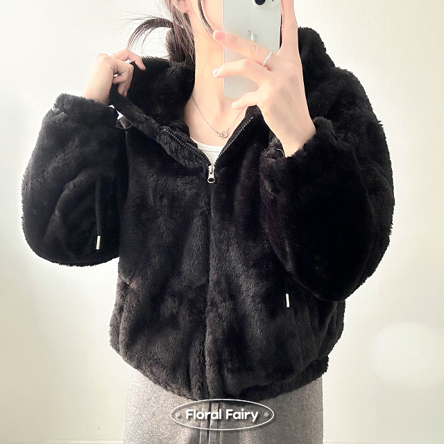 ファーフード付きパーカー | ファッション通販サイト NUGU