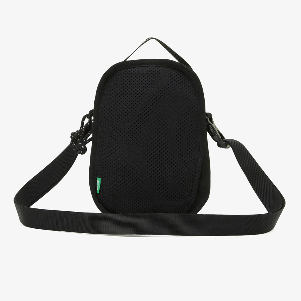 韓国限定レーベル] BREEZE CROSS BAG ノースフェイス