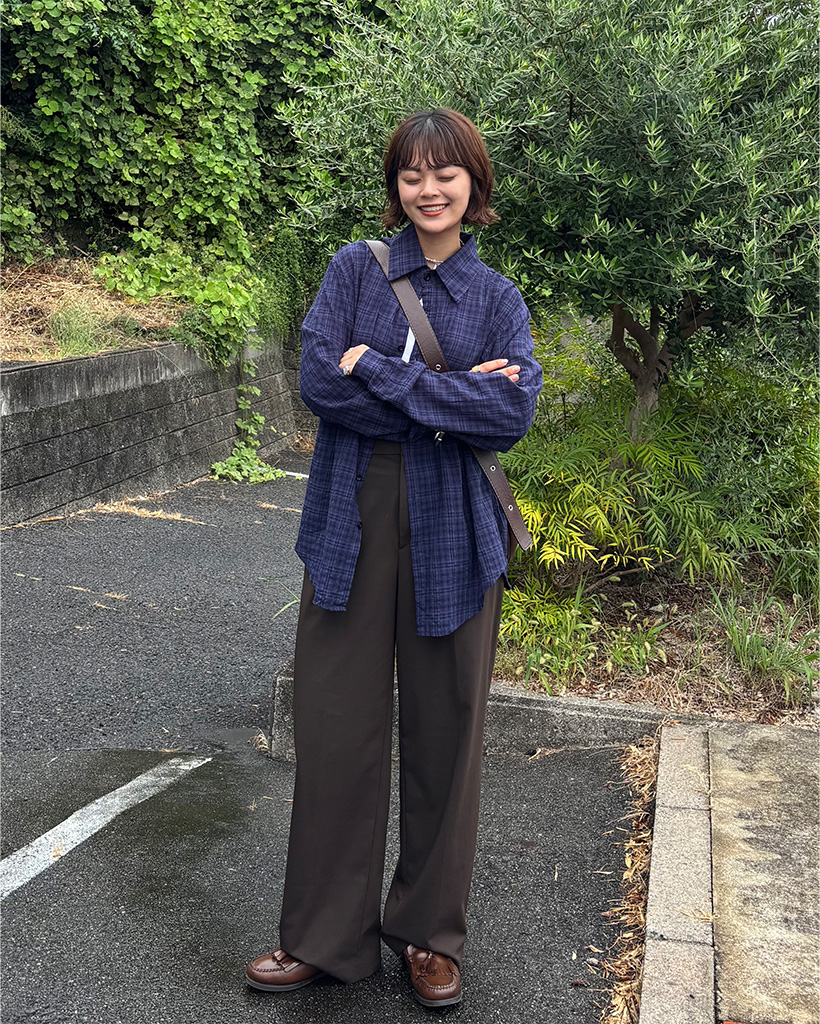 チェックネイビーシャツ