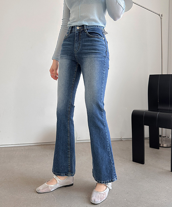 ウォッシュブーツカットデニムパンツ | ファッション通販サイト NUGU