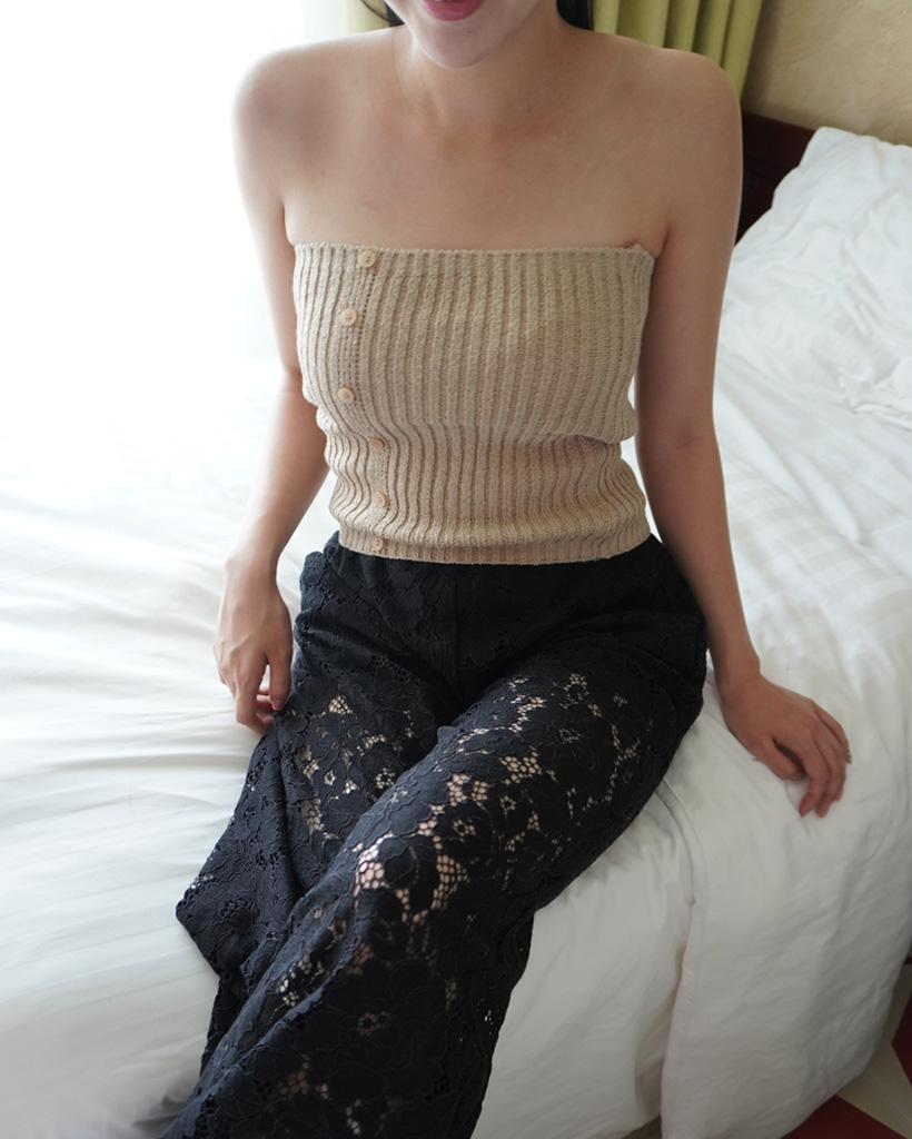 リブボタンチューブトップ | ファッション通販サイト NUGU