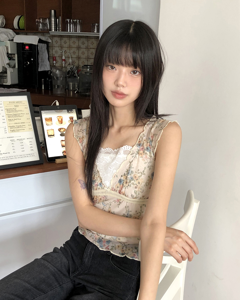UNDER COVER アンダーカバー　レースリボン付きノースリーブ OUTERWEAR｜WOMENS｜ALL｜UNDERCOVER OFFICIAL ONLINE STORE