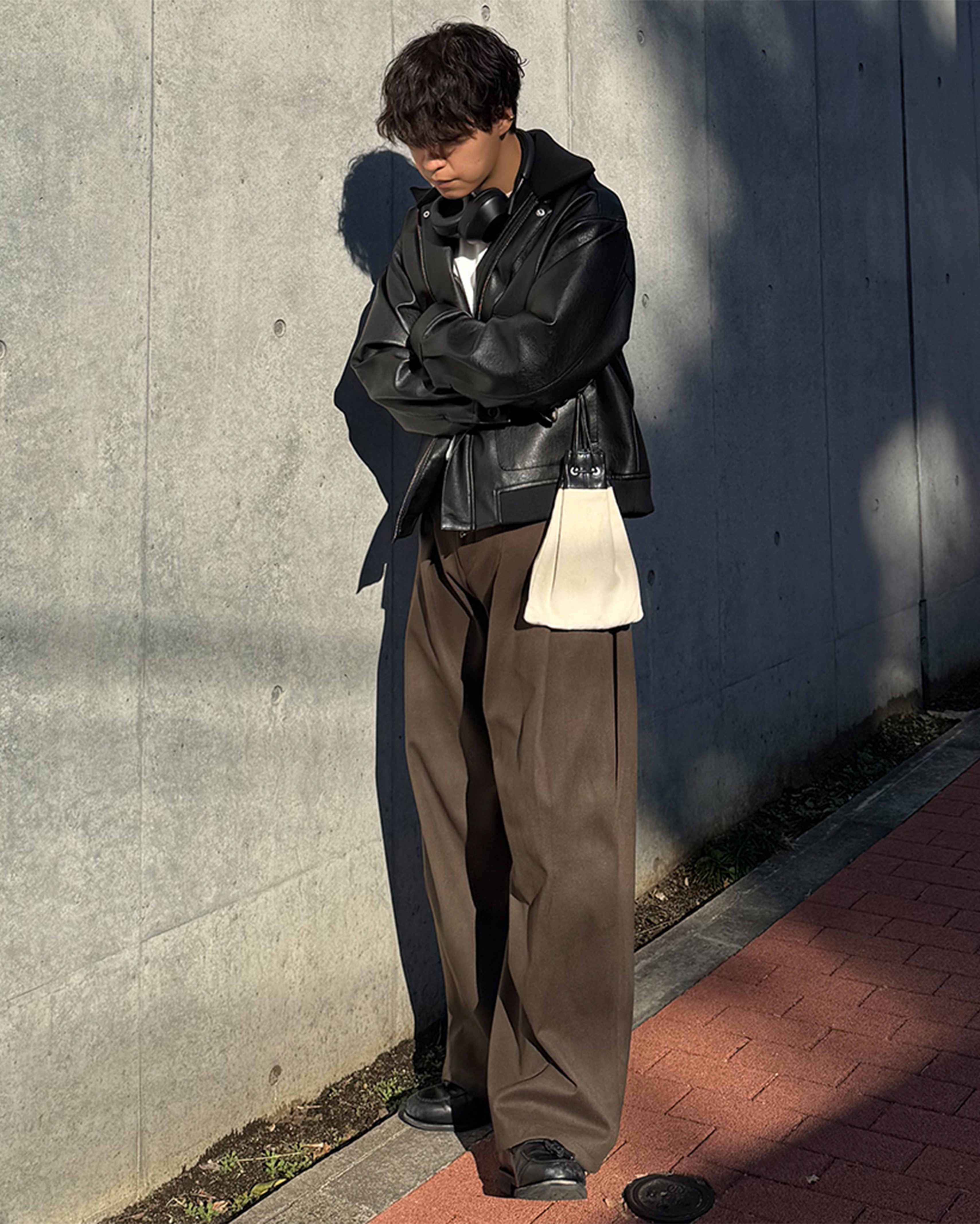 ディープタックウールスラックス | ファッション通販サイト NUGU