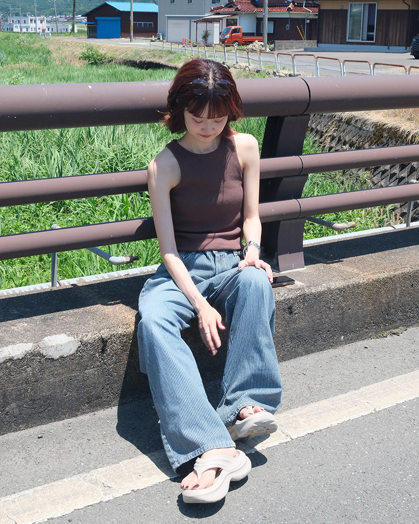 ストライプデザイン デニムパンツ IMG_2170_DAPgA9J.jpg