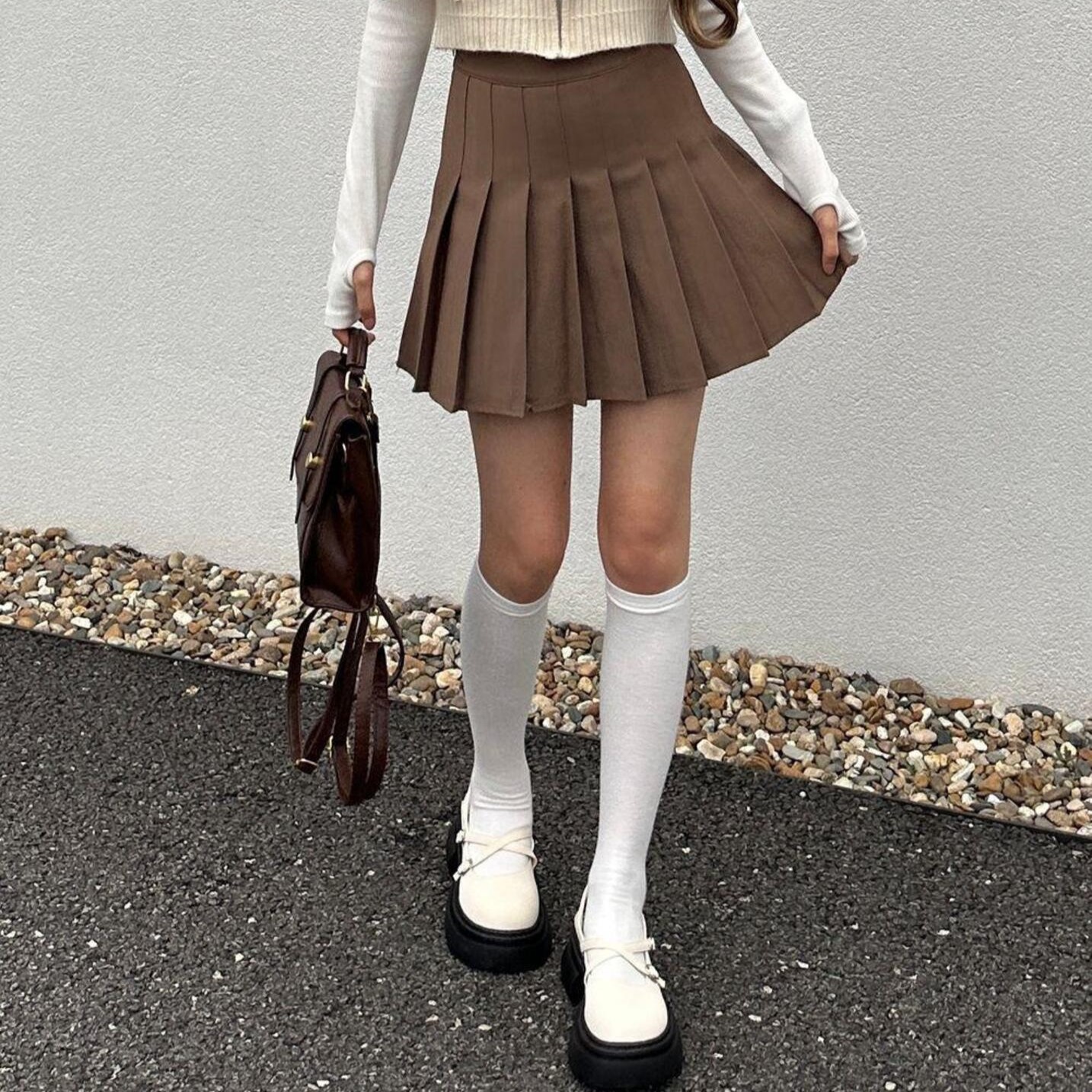 テニス　ベージュ プリーツスカート　フレア テニス ベージュ プリーツスカート フレア テニス ベージュ