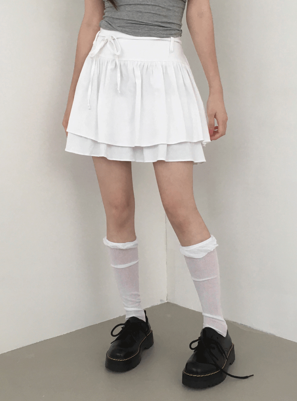 Nodress ミニスカート 即購可Nodress lisa 着用 ミニスカート ホワイト レース