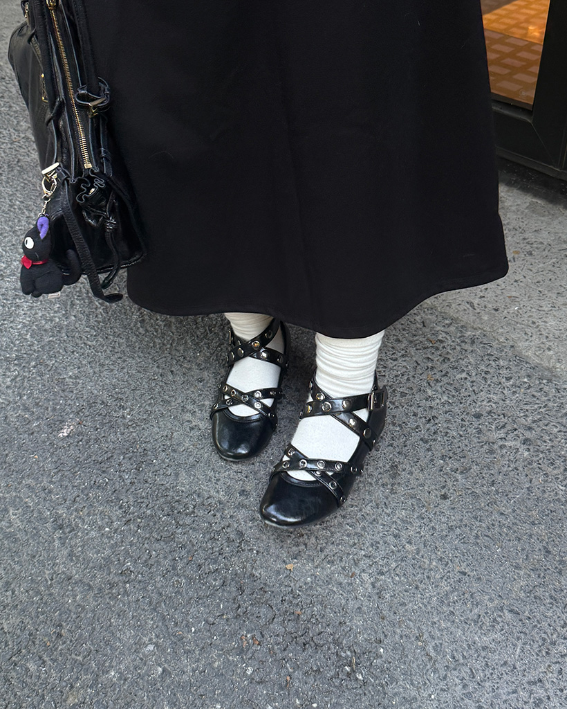 Racbaki ブラック フラットシューズ Lサイズ NMhV8FHhx5d56jAbTmt9nBmGQIOU4U