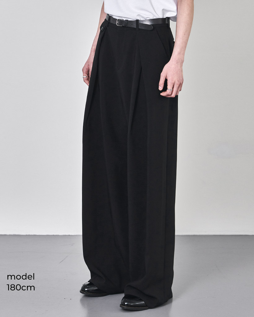 (ORIGINAL) インバーテッドタックワイドスラックス (black)