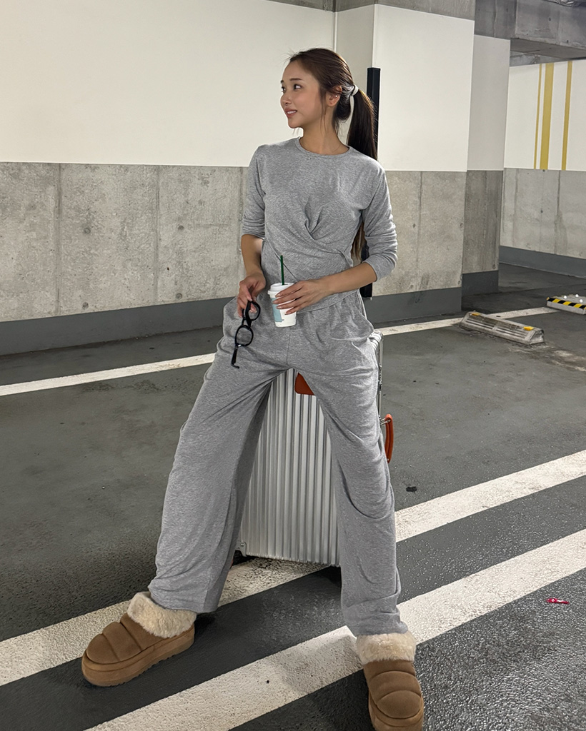 ドレープトップス＆パンツセットアップ | ファッション通販サイト NUGU