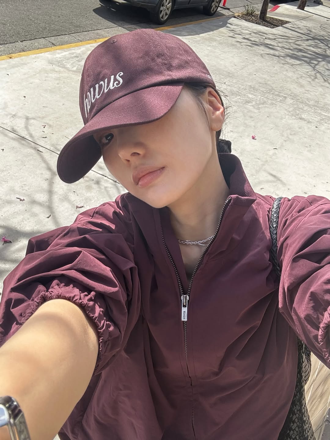 LISTENING BALL CAP (WINE)