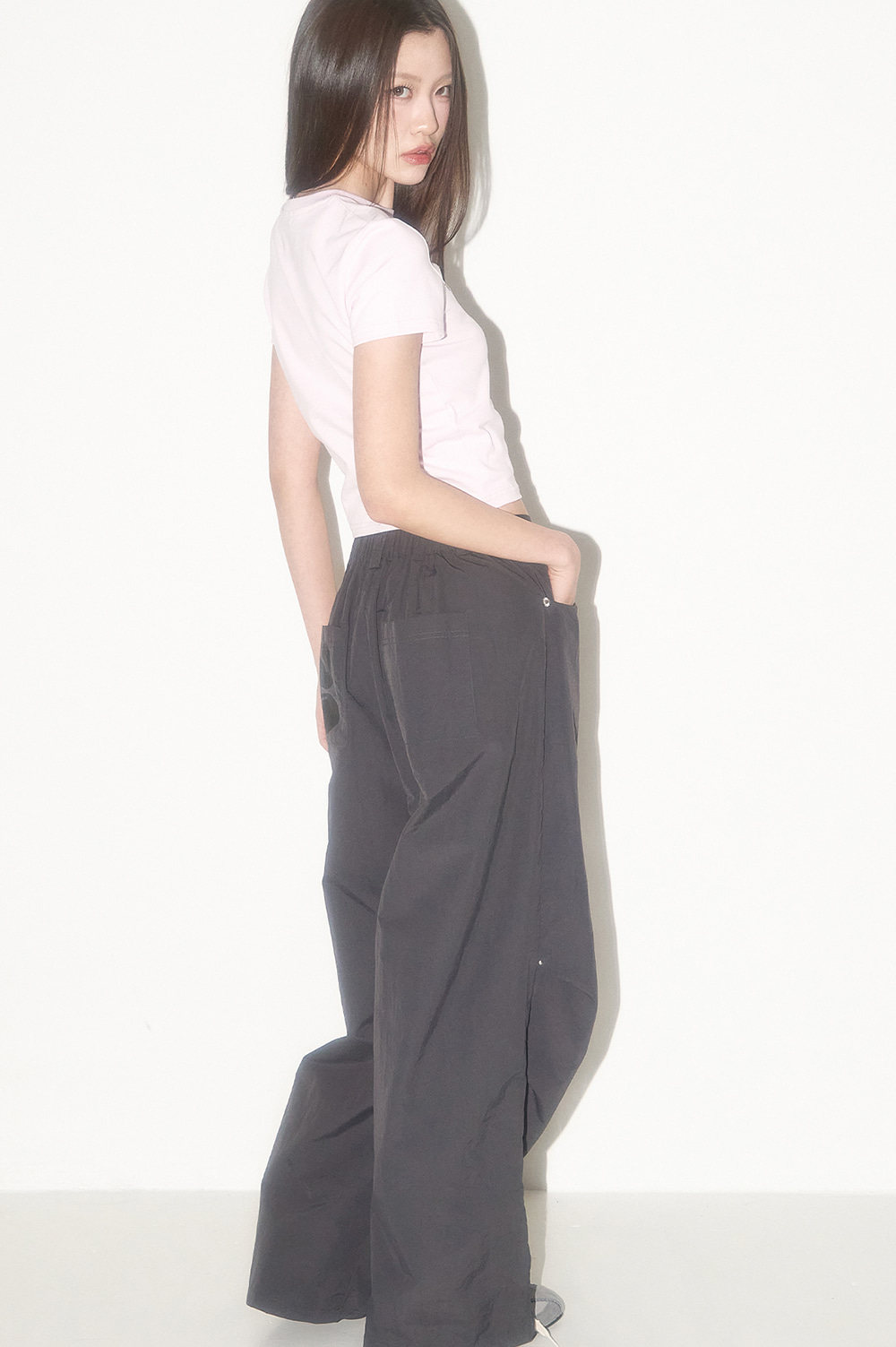 ★ILLIGO★ [6/20 Pre-order] IG Pintuck Wide Pants Charcoal MUSINSA | ILLIGO IG pin tuck wide pants charcoal
