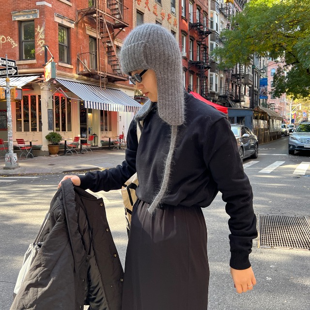 ハーフタートルネックニットウェア