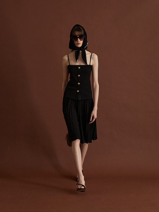 【国内配送】 Pleats Wide-leg Shorts - Black | ファッション通販サイト NUGU スーツ・フォーマル・ドレス