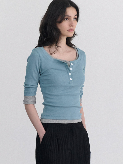 Kaylee 3/4 henry neck tee (blue)