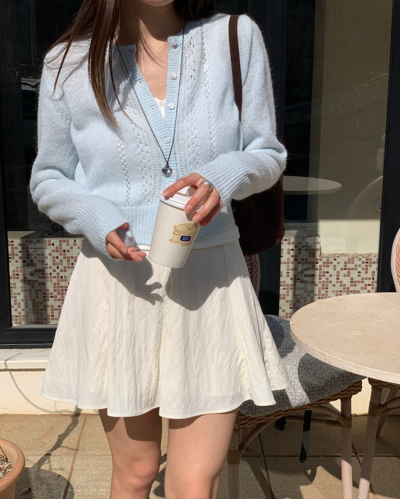 シャギークルーネックパンチングカーディガン