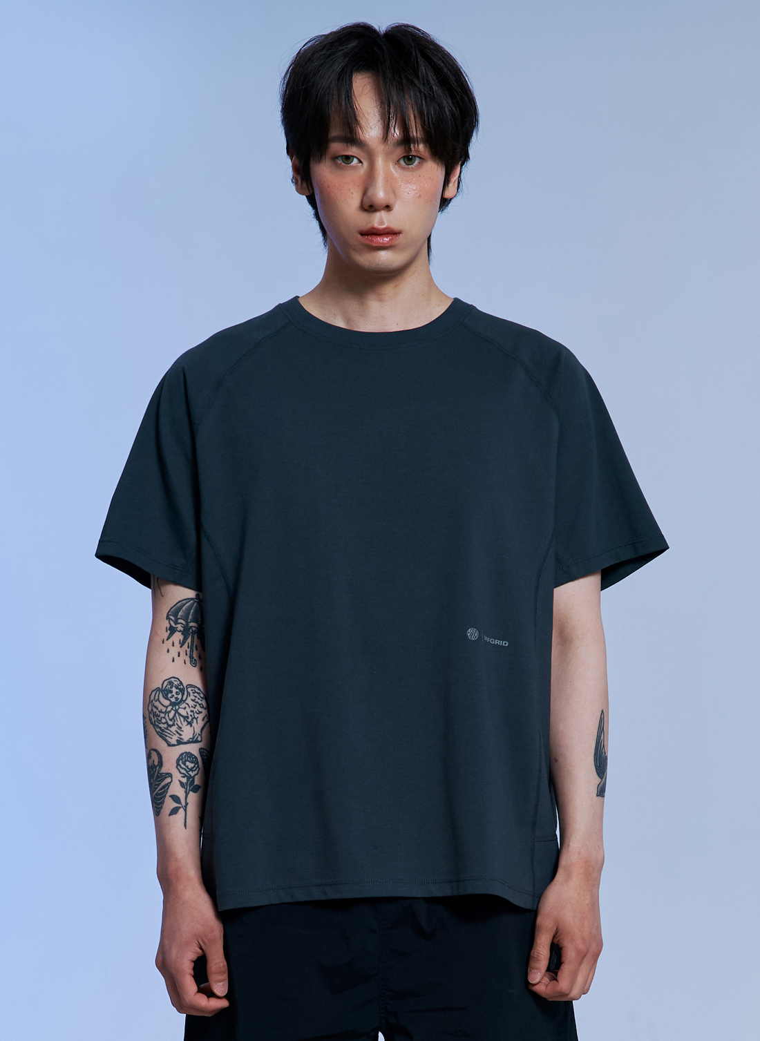 BREEZEX AEROCOOL INCISION SHORTSLEEVE-CHARCOAL