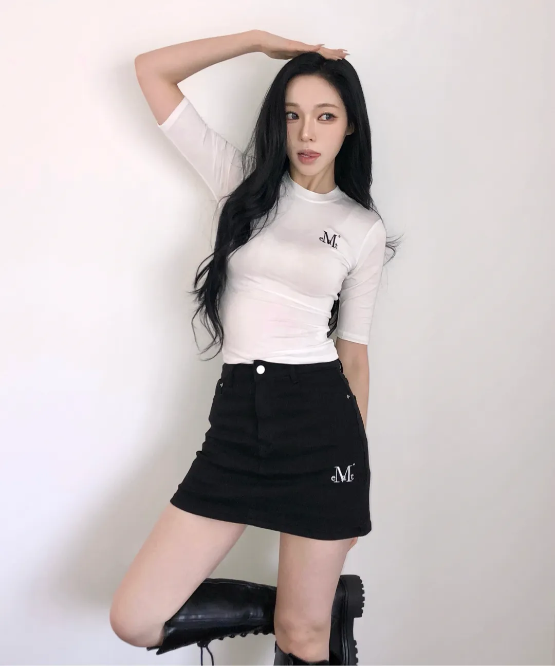 SERION SIGNATURE LOGO SLEEVE T (4COLOR)