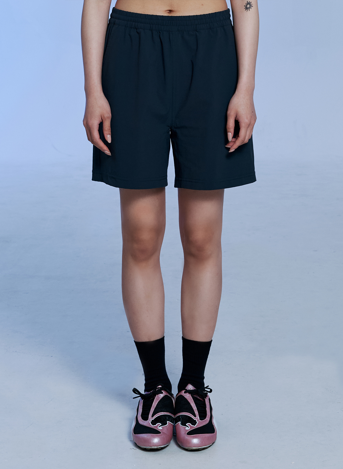GLIDE TRAIL SHORTS -CHARCOAL