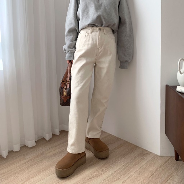 ともち(=^・・^=) コットンストレートパンツ | ファッション通販サイト NUGU