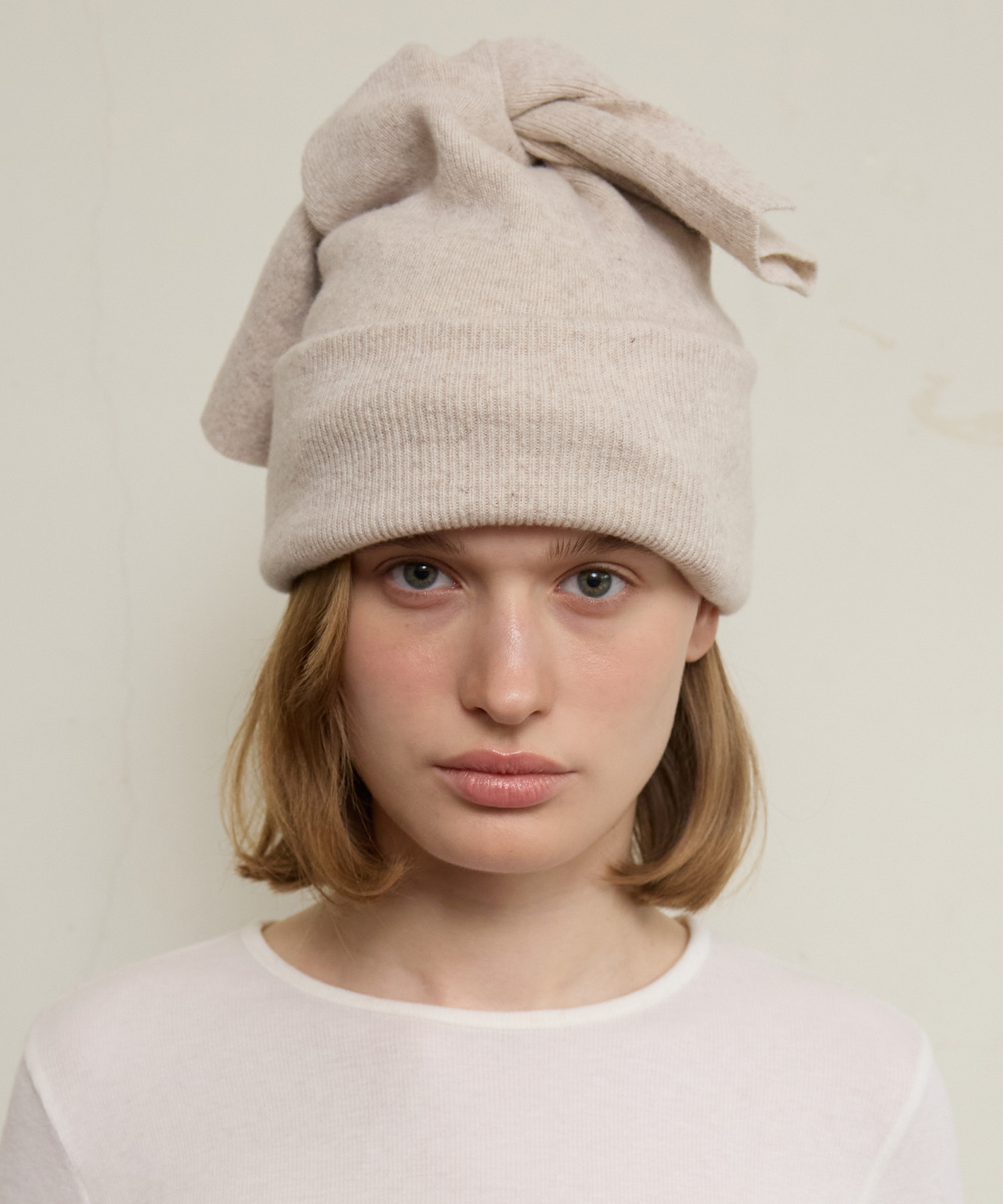 KNOTTED BEANIE, BEIGE