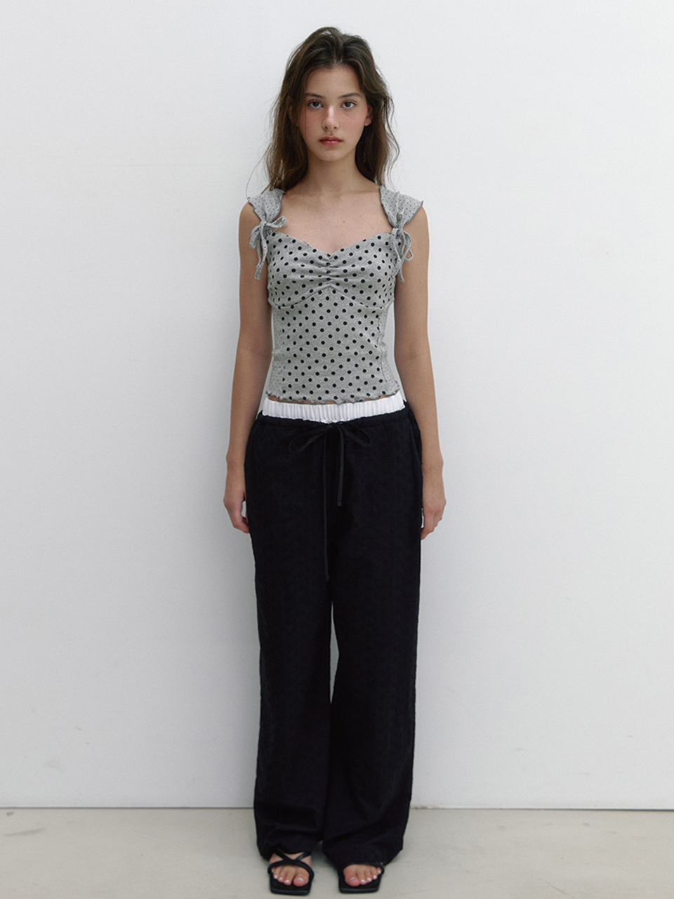 購入特典】FLOWER STITCH COTTON PANTS (IVORY) | ファッション通販