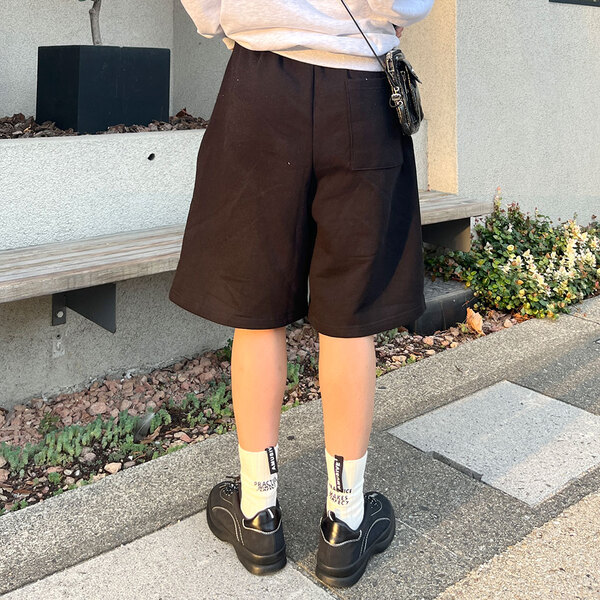 ユニセックス）ワイドスウェットハーフパンツ | ファッション