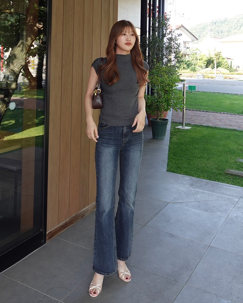 ブーツカットデニムパンツ | ファッション通販サイト NUGU