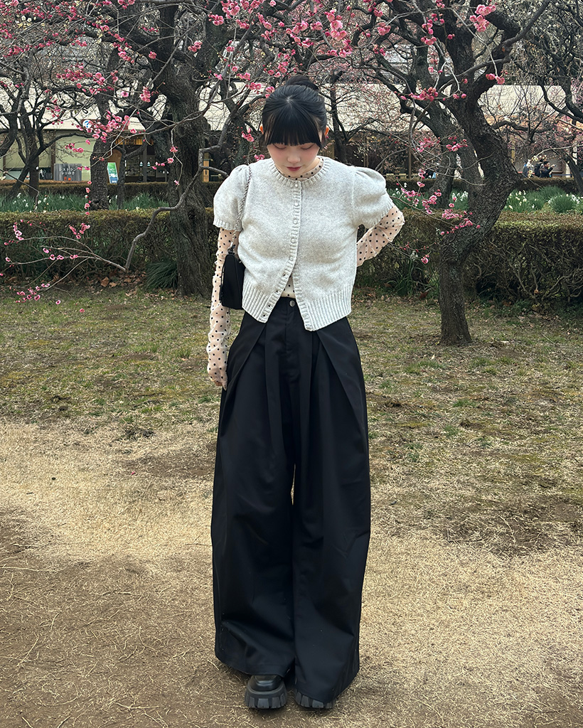 秋再入荷]ショルダーパフ半袖カーディガン | ファッション通販