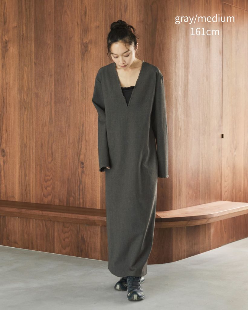 TALLサイズあり】ディープVネックペンシルロングワンピース