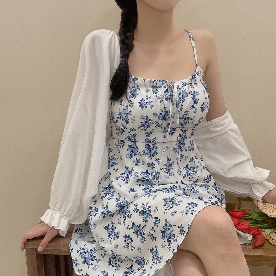 リボンシャーリングフラワーミニキャミワンピース