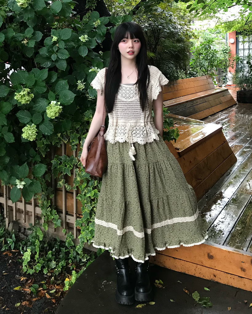 未使用級✨近年モデル✨バックロゴ オーバーサイズ サマーニット アニオナ 2025年最新】Agnona レディース ニット・セーターの人気アイテム