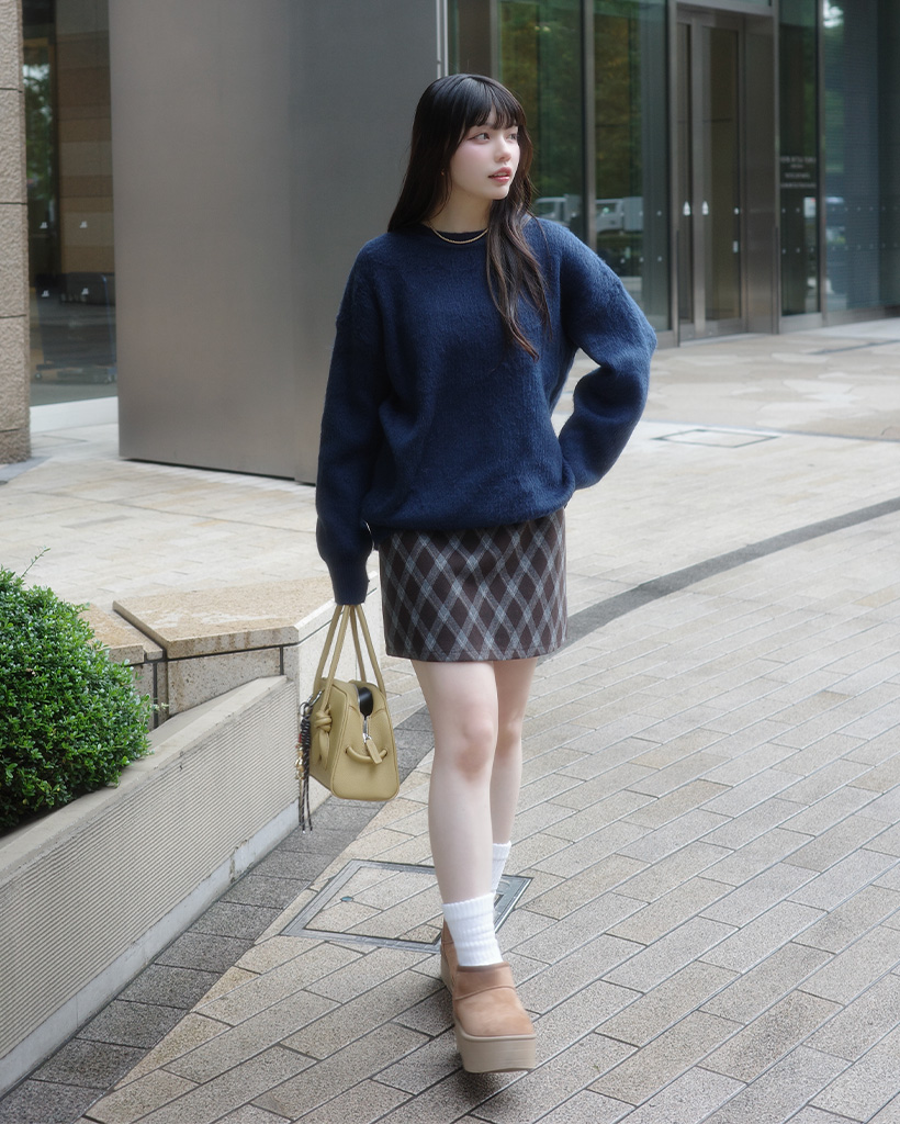 【新品未使用品】TFW49 ネイビー ラウンドネックニット　M レディース TFW49 ラウンドネックニットM レディース ネイビー TFW49 ラウンド