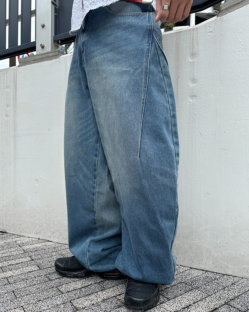 scape ウエアー　パンツデニムタイプ　M新品展示品 スリムストレッチ デニムパンツ レディス Labo Spec(ラボスペック