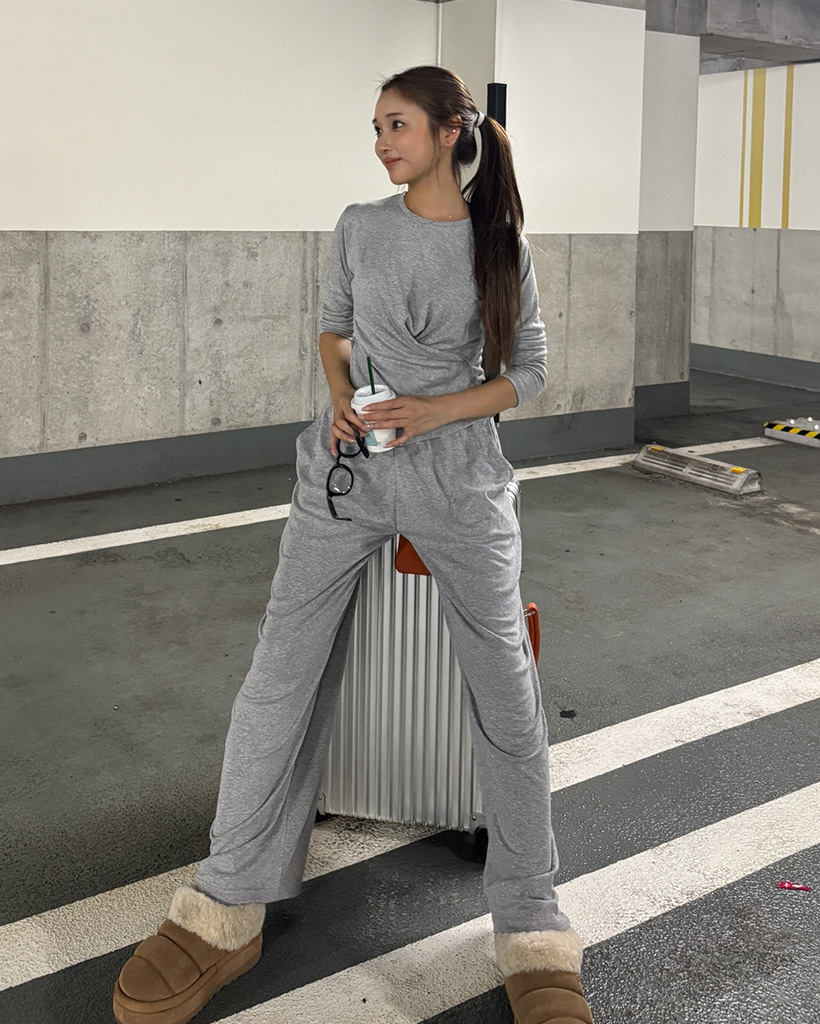 ドレープトップス＆パンツセットアップ | ファッション通販サイト NUGU