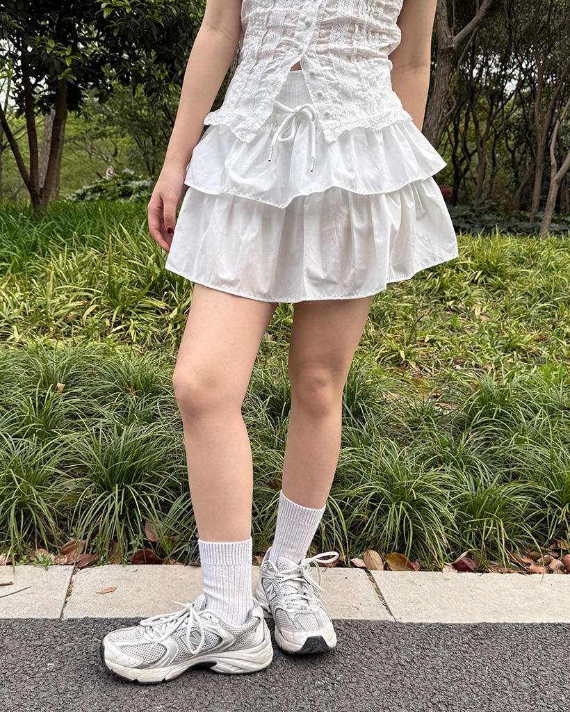 新作 コットンフリルリボンティアードミニスカート SPINNS スカート 「軽やかな素材で、ふんわり可愛く♪」フリル