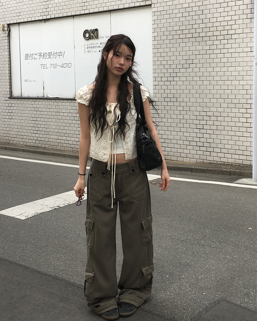 ブラウス シャツ アイレットフリルリボンフレンチスリーブブラウス レディース コーデお問い合わせ殺到] アイレットフリルリボンフレンチ