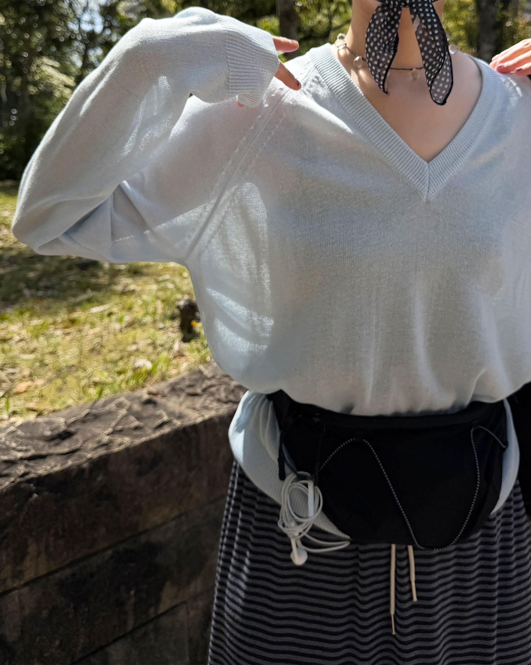 サマーVネックニット