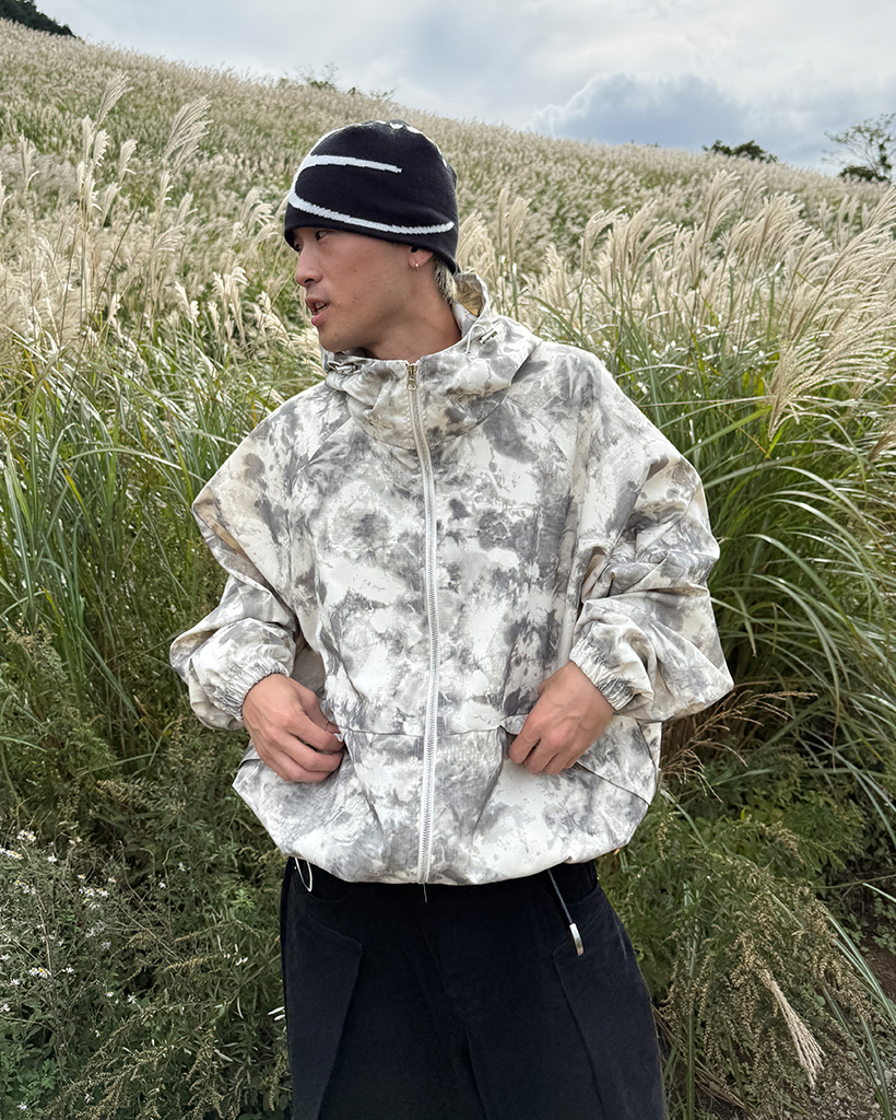 6439【美品】ブリーフィング　中綿ニットブルゾン　異素材　カモフラ 迷彩 6439【美品】ブリーフィング 中綿ニットブルゾン 異素材