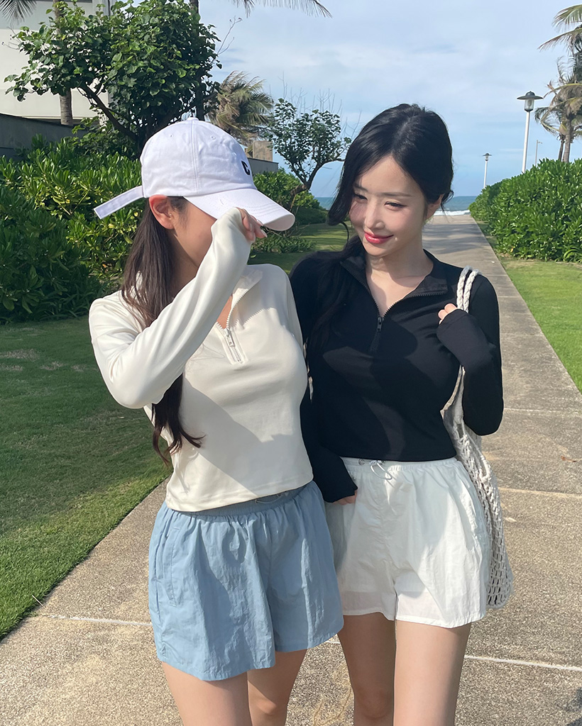 ハーフジップアップラッシュガード