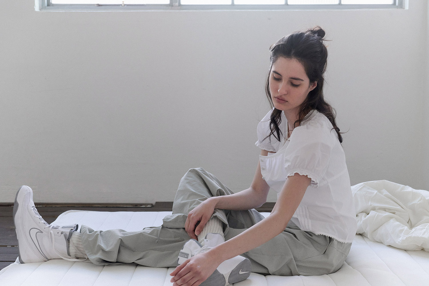 Mellow side string pants (khaki) | ファッション通販サイト NUGU