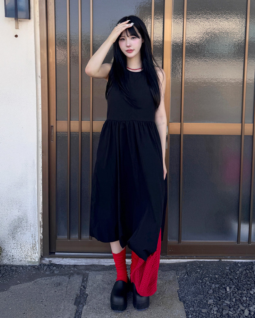 FOXEY ピンク合皮スカート 美品♪︎ FOXEY（フォクシー）ひざ丈スカート グレー サイズ:38(S位