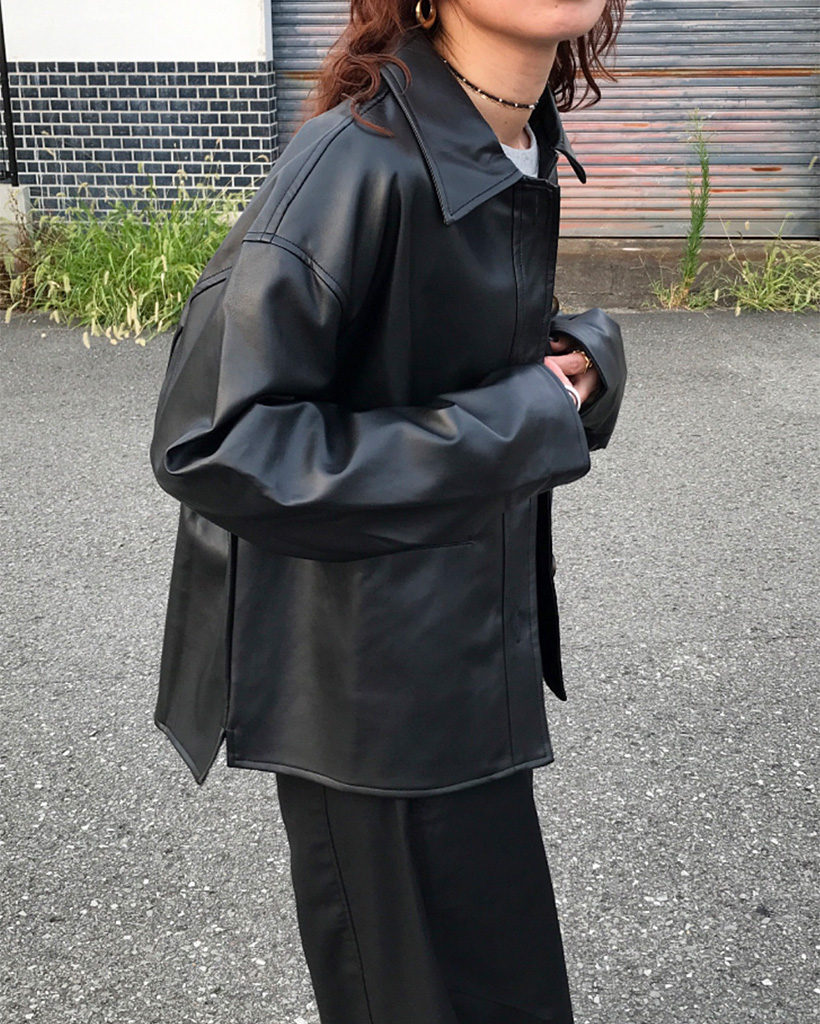 セール！Ameri オーバーサイズ レザージャケット　ブラック　アウター BANANA REPUBLIC公式オンラインストア | オーバーサイズ レザー