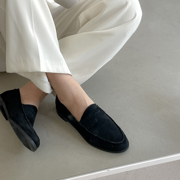 ソフトスエードレザーローファー | ファッション通販サイト NUGU