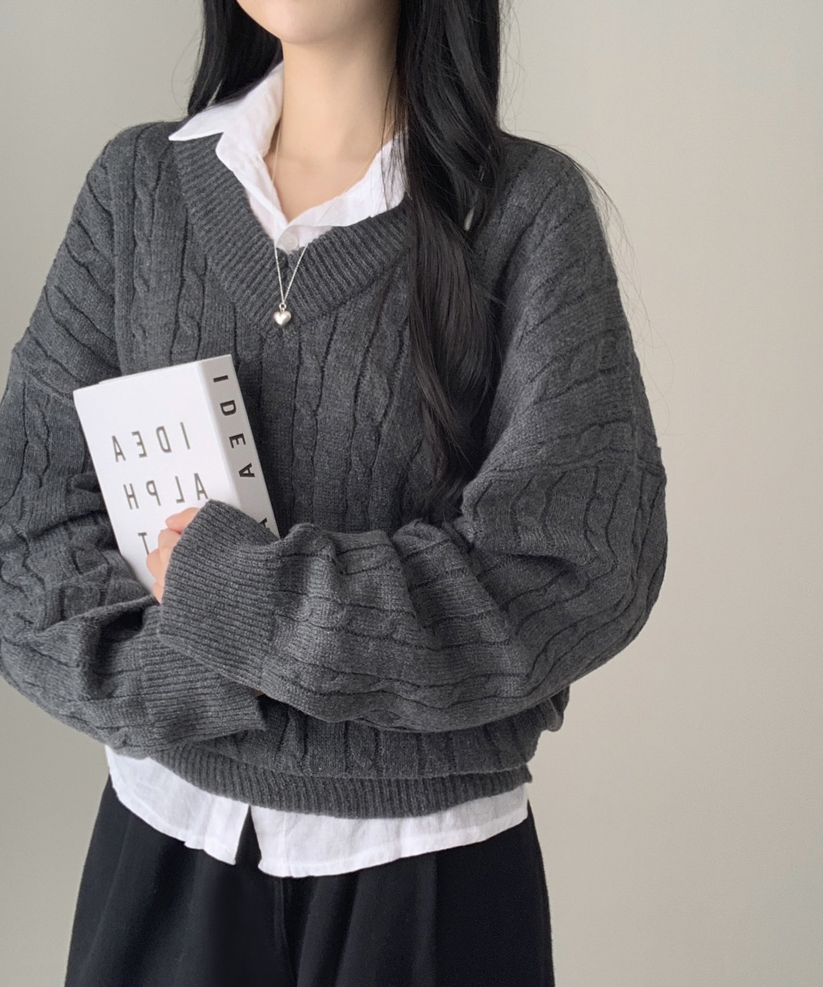 LGBダークブラウン Vネック ニット 長袖 レイヤードVネックケーブルツイスト長袖ニット | ファッション通販