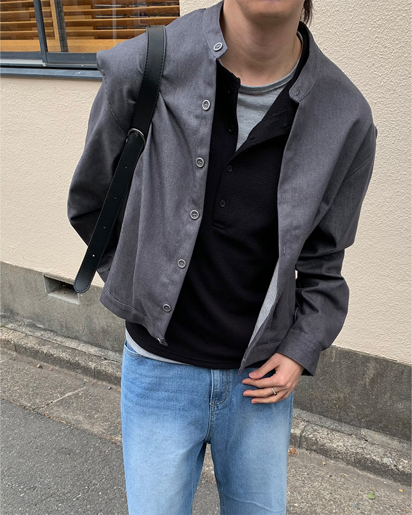 （ユニセックス）チャイナネッククロップフィットジャケット