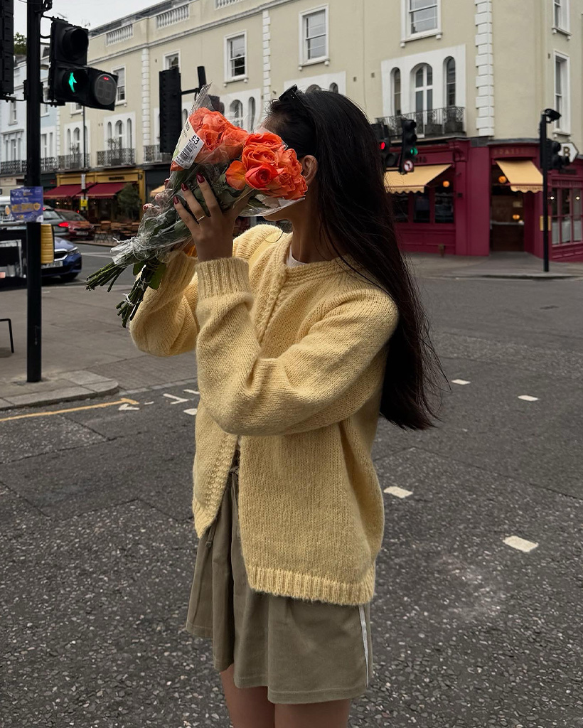 くらページ ボタンUネックカーディガン | ファッション通販サイト NUGU