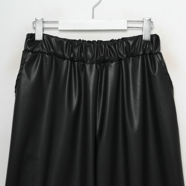 レザーワイドパンツ | ファッション通販サイト NUGU